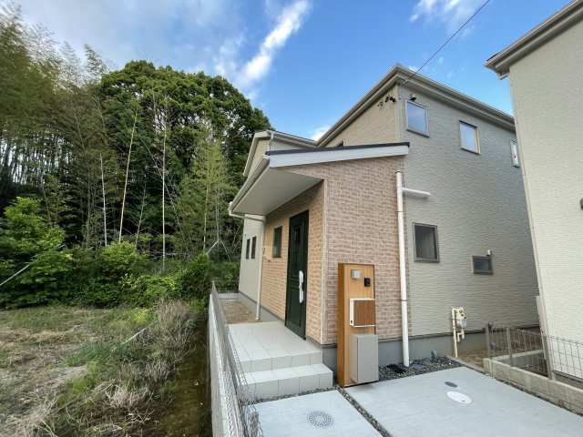 日進市岩崎町 全2棟　＜仲介手数料無料＞北小・日進中　新築一戸建て