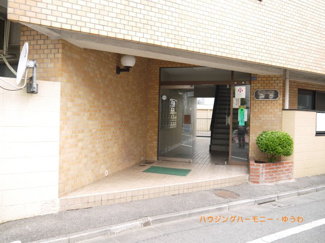 【エントランス】