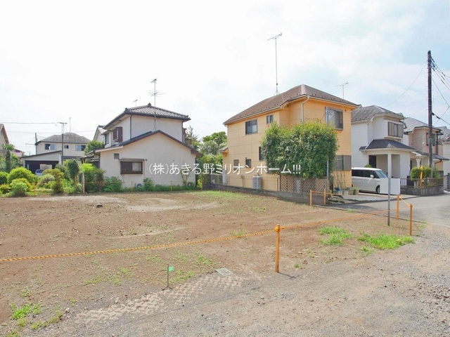 あきる野市野辺　売地　2号棟／全2区画の前面道路含む現地写真