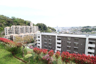 【外観】 | 緑が映える眺望が嬉しいですね♪