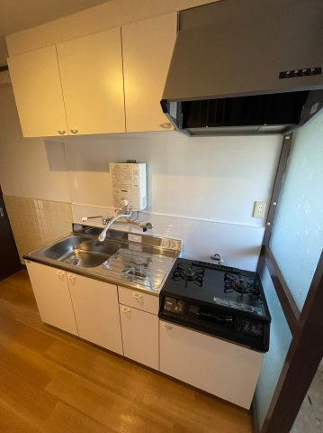 仲介手数料0円！！シャルムスワンのキッチン