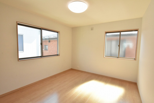 【洋室】 | 鴻巣市東３丁目　未入居住宅 | 2階洋室7帖