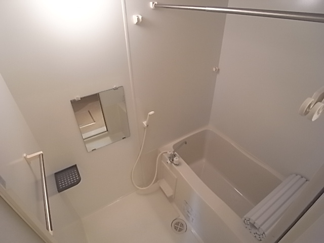 憩ハイツの浴室