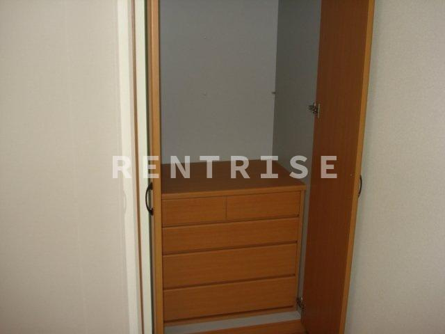 ピュア コンフォート|クローゼット（北洋間）