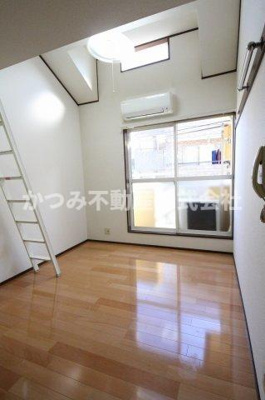 【居間・リビング】 | ラズベリーヒル