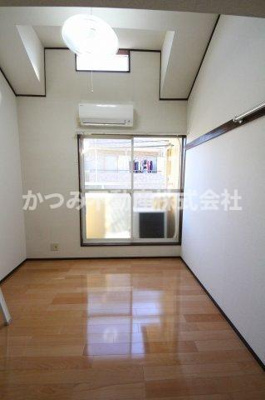 【居間・リビング】 | ラズベリーヒル