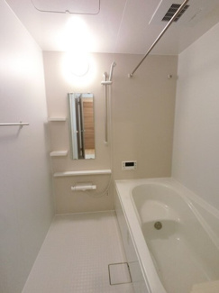 【浴室】 | ヴィオラ