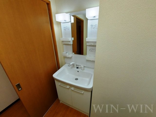 テイビービルの独立洗面台