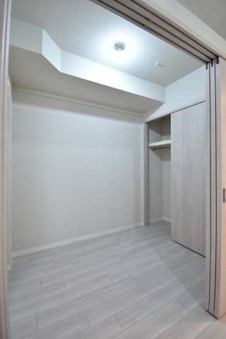 エスグランデ難波グランツの洋室