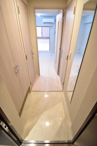 エスグランデ難波グランツの玄関