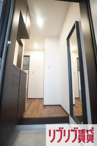 シャルコートSOGAの玄関