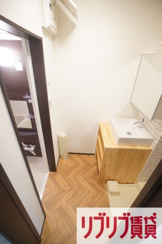 シャルコートSOGAの洗面所