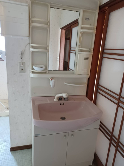 【独立洗面台】 | 機能的な独立洗面台つきです☆