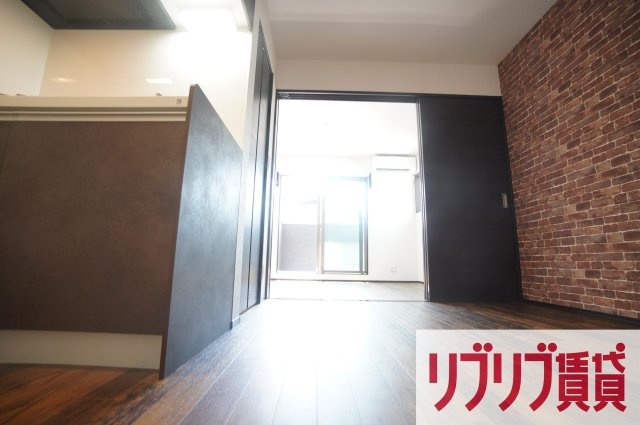 シャルコートSOGAの居間・リビング