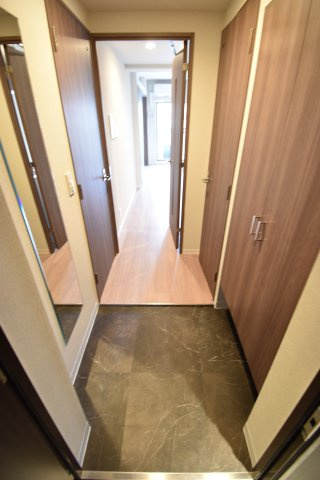 ミラージュパレス難波グランツの玄関