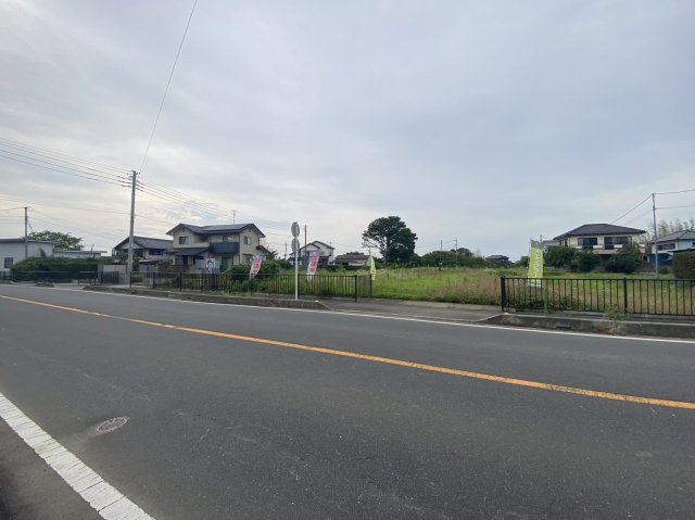 比企郡川島町上八ツ林　建築条件なし売地　東武東上線『川越駅』バス27分　【つばさ北小学区】の外観