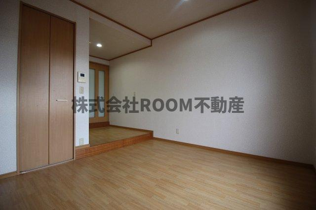 第6年見マンションの寝室|落ち着いて過ごせるお部屋なので、寝室にいかがでしょうか