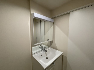 【洗面所】 | エトワール中村