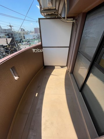 仲介手数料0円！！アストリー赤城のバルコニー