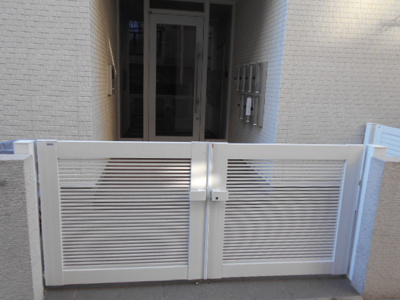 【エントランス】 | Hale Laulea