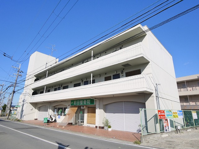 吉田マンションの外観|建物外観を気になさる方へ、見た目の良い物件です