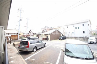 【駐車場】 | 車をお持ちの方に嬉しい駐車場付きの物件です