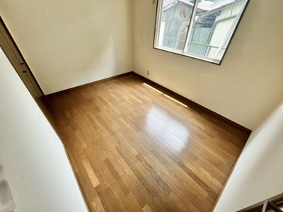 【洋室】 | メゾン立部