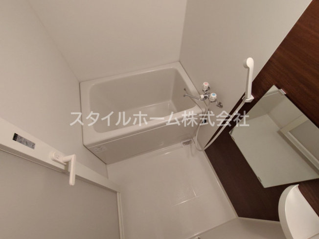 【浴室】 | セザンヌ石巻 | 完成イメージ写真です。