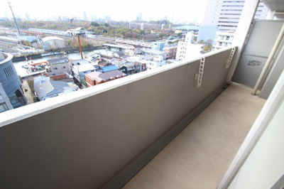【バルコニー】 | グラマシー京橋（旧エコロジー京橋レジデンス）