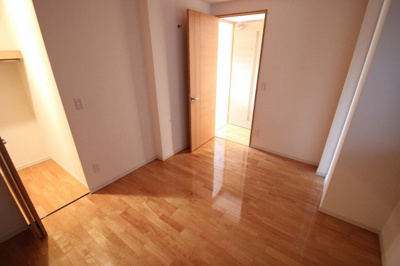 【洋室】 | グラマシー京橋（旧エコロジー京橋レジデンス）