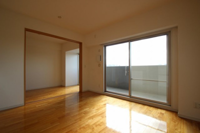 【居間・リビング】 | グラマシー京橋（旧エコロジー京橋レジデンス）