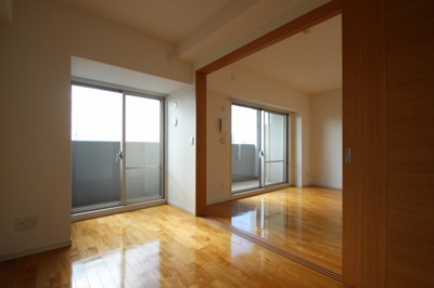 【洋室】 | グラマシー京橋（旧エコロジー京橋レジデンス）