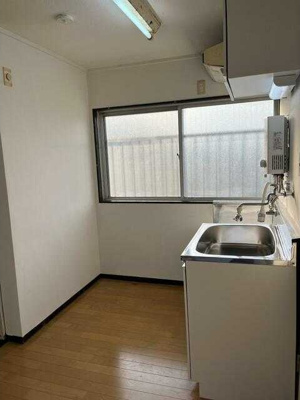  | 四葉花見ハイツ