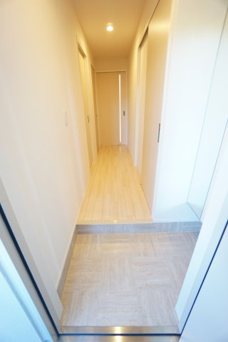 【玄関】 | サクラーレ | ※同物件・同タイプの写真です。