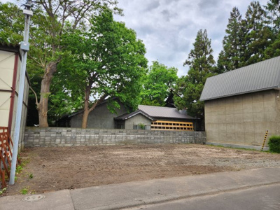 【外観】 | 札幌市豊平区4条13丁目　住居用地 | 道路北西側から見た現地