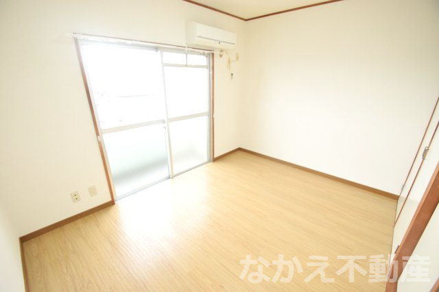 【居間・リビング】 | 使いやすい居間です