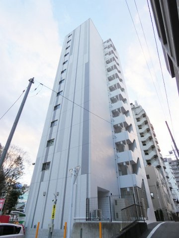 ラグゼナ八王子新町の外観
