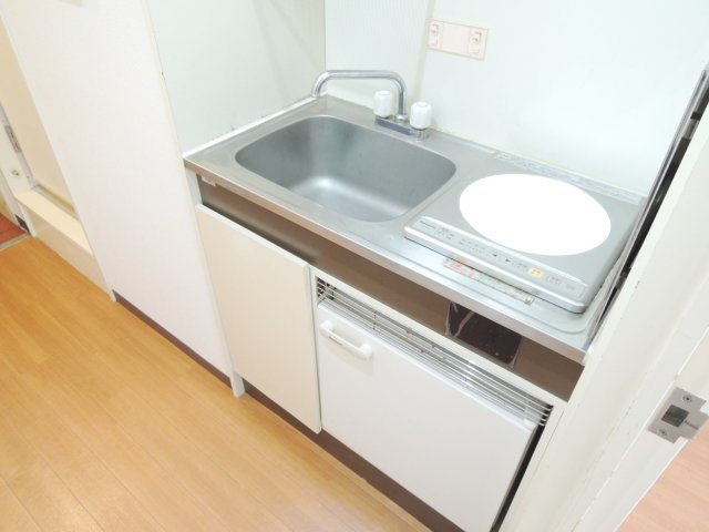 マシャンブル川口のキッチン|別号室の参考写真です。