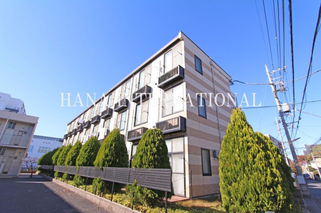 レオパレスエルパセオⅢの外観