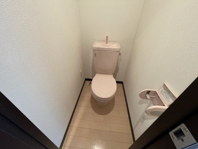 ＫＡＮＥＮＡＲＩ和光前原　２０１のトイレ