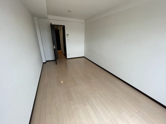 ＫＡＮＥＮＡＲＩ和光前原　２０１の内装