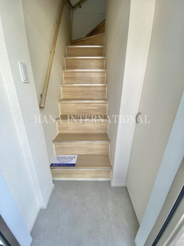 ヴィアロ大泉学園町レジデンスの玄関