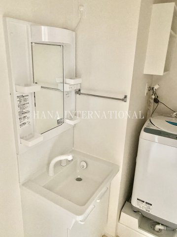 ヴィアロ大泉学園町レジデンスの洗面所