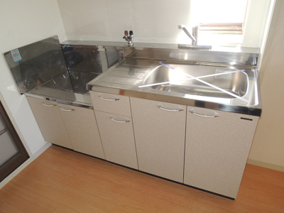 【キッチン】 | ヌーブ・ルミェール松本 | お料理しやすいキッチンです