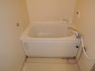 【浴室】 | ヌーブ・ルミェール松本 | きれいなお風呂です