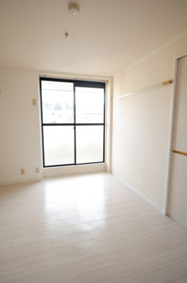 【子供部屋】 | アンビション旭A棟 | 洋室5.5帖