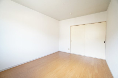 【寝室】 | ハイツサンリット | ※同物件・同タイプの写真です。