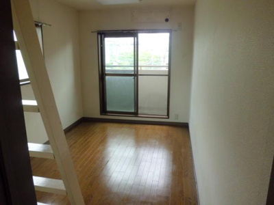 【居間・リビング】 | 小蔵ハイム | 居間です