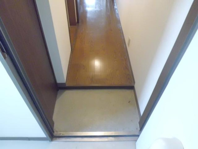 【玄関】 | 小蔵ハイム | シンプルで使いやすい玄関です