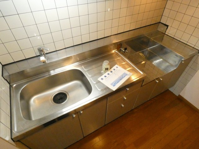 【キッチン】 | お好きなガスコンロを設置可能です。